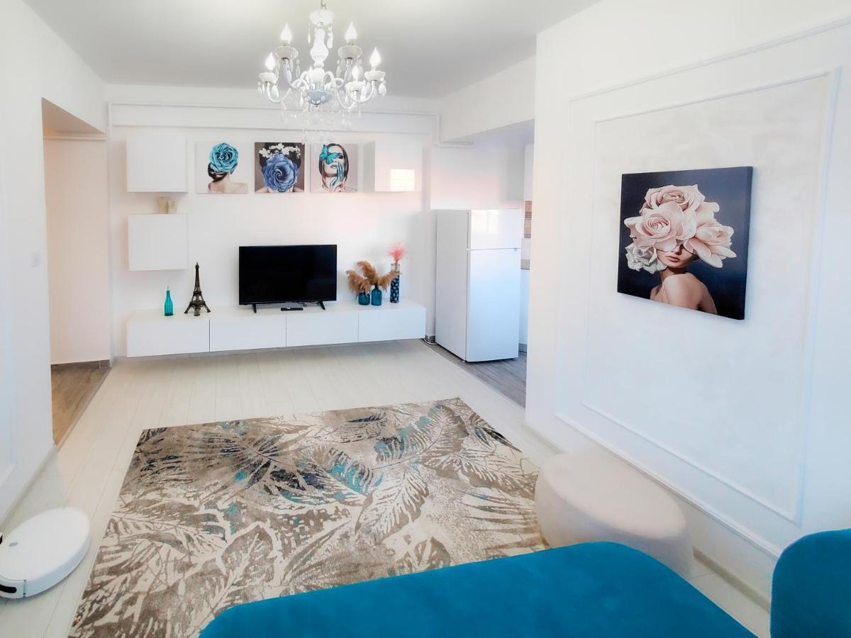 Unique Hotel Apartments Iasi Eksteriør billede