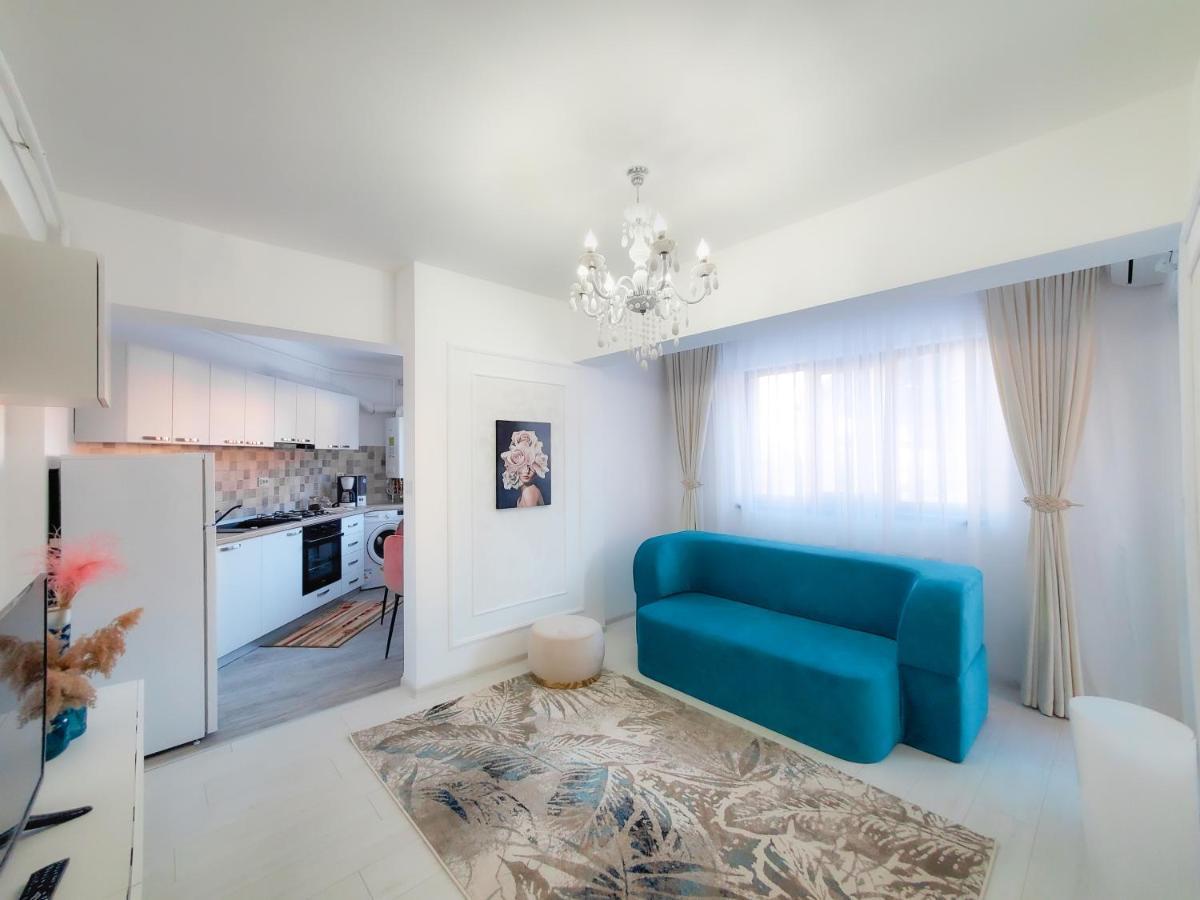 Unique Hotel Apartments Iasi Eksteriør billede