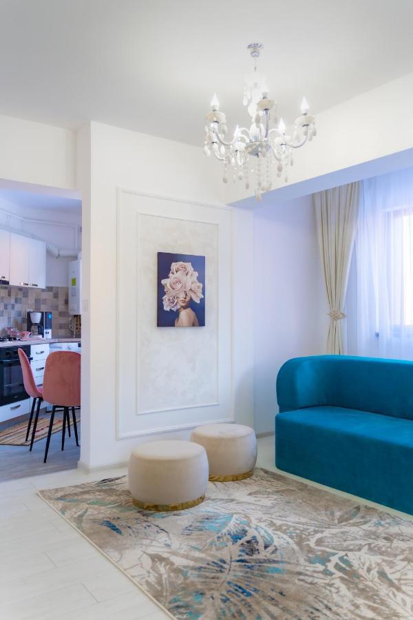 Unique Hotel Apartments Iasi Eksteriør billede