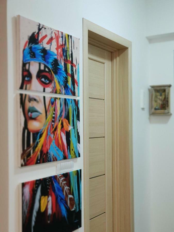 Unique Hotel Apartments Iasi Eksteriør billede